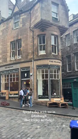 Spend a day with me in Edinburgh (birthday edition)  #edinburgh #edinburghscotland #bookish #birthdayvlog #BookTok 