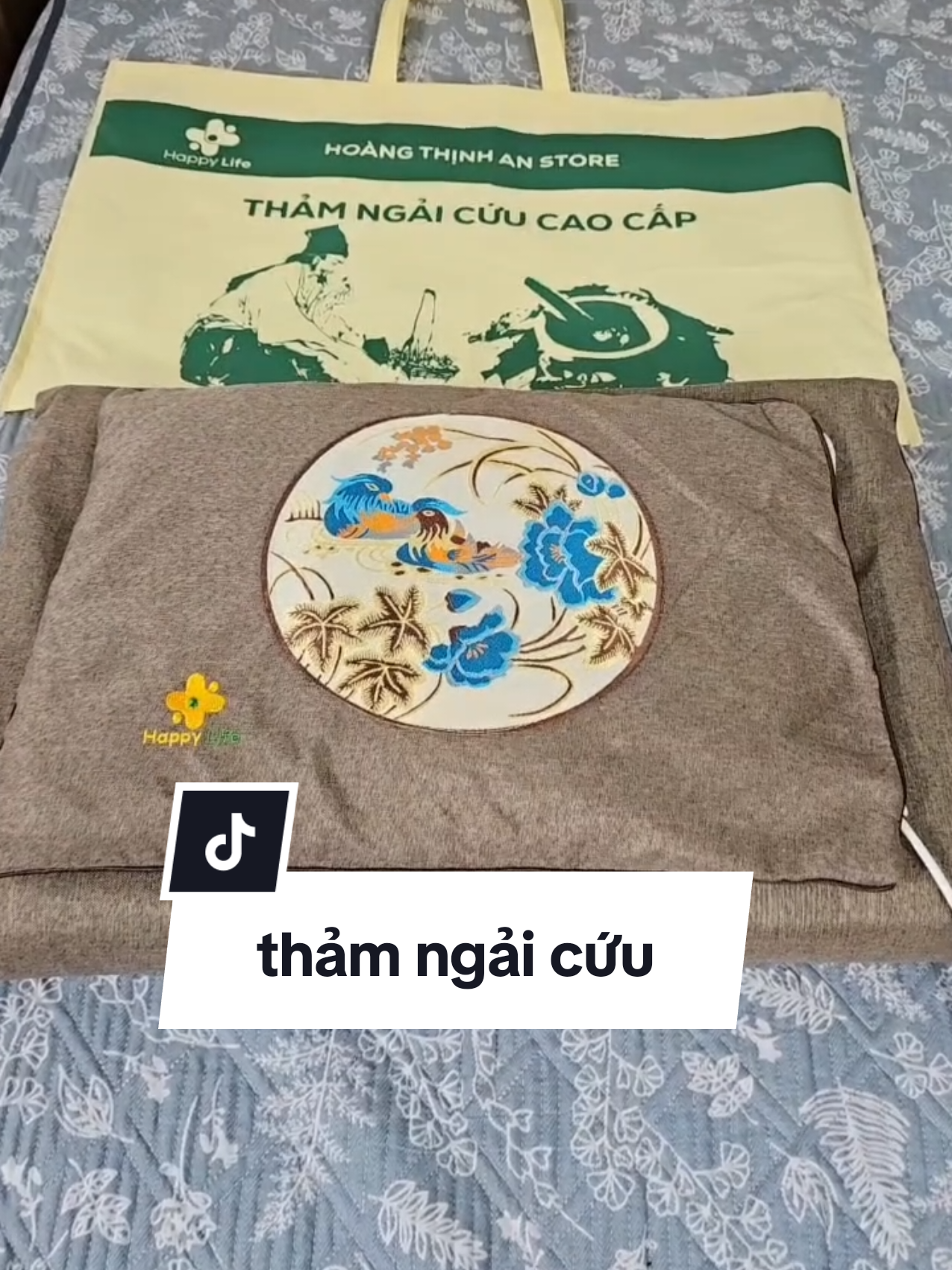 Combo thảm ngải cứu chính hãng Hoàng Thịnh An lên mọi người yên tâm nha  #ducanhluoireview #xuhuong #viral #thamngaicuuhoangthinhan #thamngaicuu 