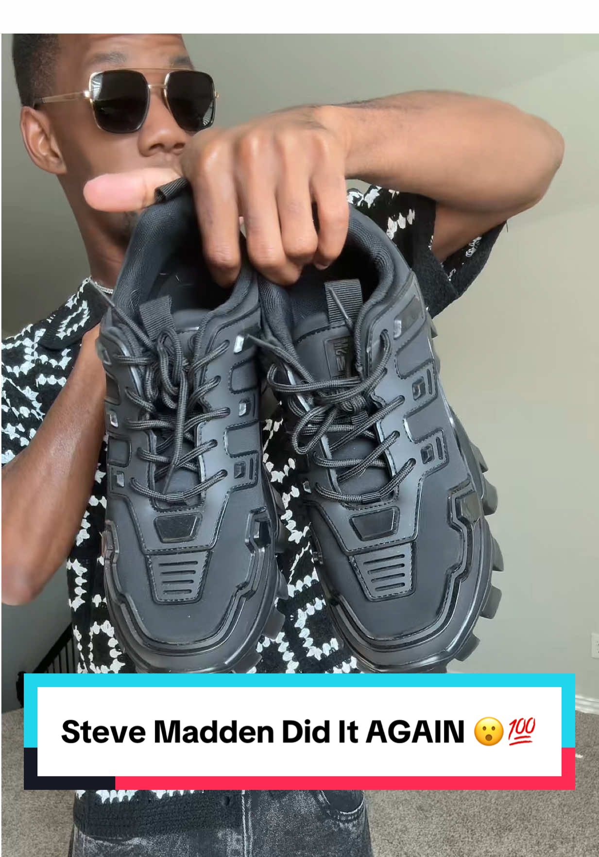 Steve Madden Did It AGAIN 😮💯 #SteveMaddenSneakers #AllBlackFit  #StreetwearDrip #TikTokMadeMeBuyIt #SneakerTok 
