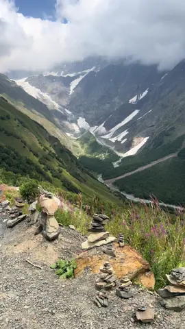 Svaneti – where every breath feels like freedom 🇬🇪💙 #Svaneti #GeorgiaTravel #FamilyTrip #svaneti⛰🇬🇪 #sakartvelo 