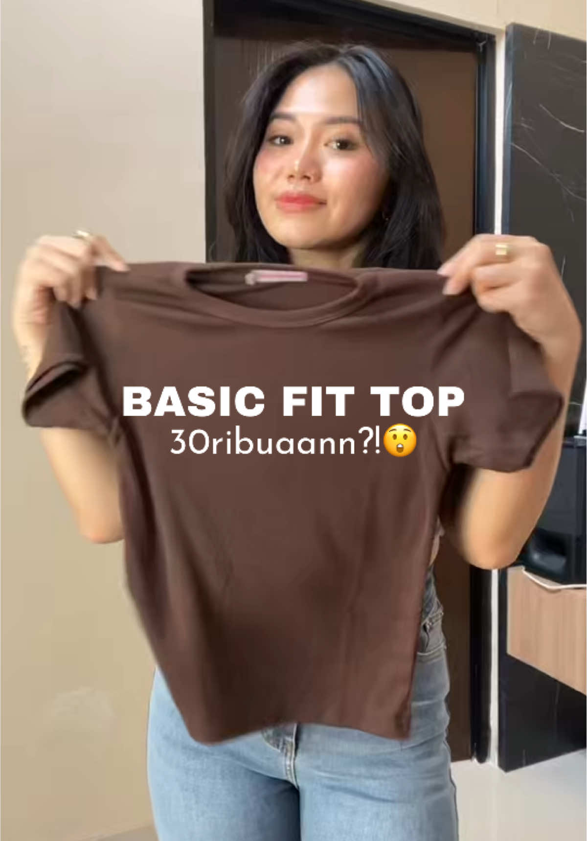 Plisss ini harga pelajar bangettt! @Sweetenia_id best sih harganya murce dr yg lain,tp kualitas gak murahan😩🌟 #basicfit #top #basictop #atasanmurah #fyppp 