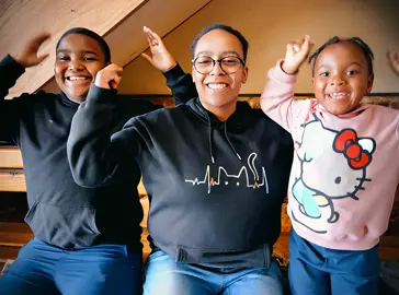 This AI stuff is getting out of control #ai #dance #sway #kidsoftiktok #family 