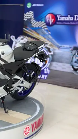 সব ছেলেদের সপ্ন #yamaha #r15 #foryoupage❤️❤️ #akashripon 