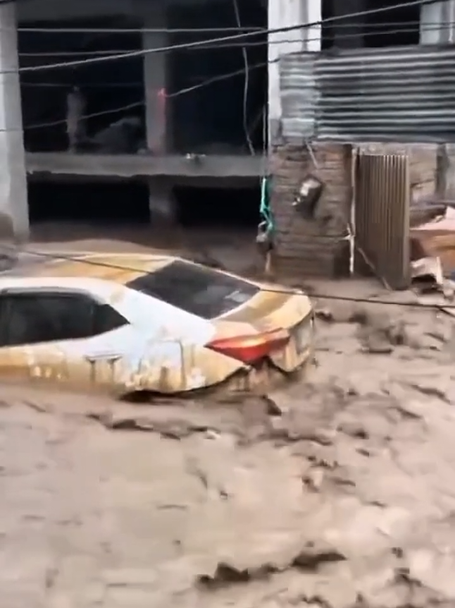 #floodvideos #floodwarning  #todaynews #sialkotflood #floodnews 