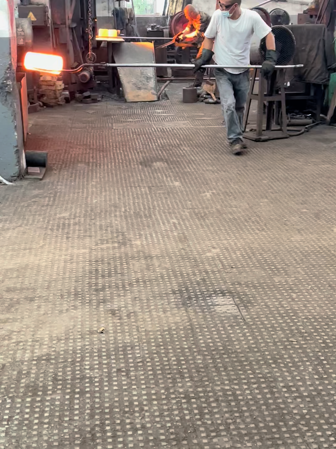 Inside the factory Flattening Steel for Bearing Forging Precision  #process #forging #blacksmith #machine #factory #process #stamping #forging #manufacturer #producer #technology #industrial #iron #blacksmith