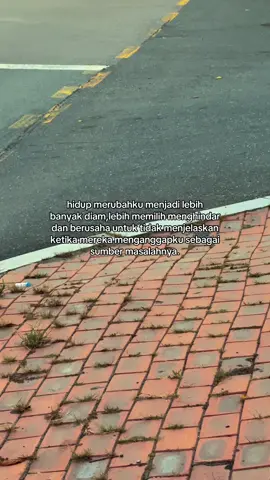 meneng anteng wae iseh salah😔