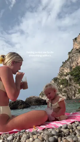 A morning sunrise swim in Capri and then coffee and smoothie after?! Say less #capri #toddlerlife #familytrip #familytravel #youngmom 