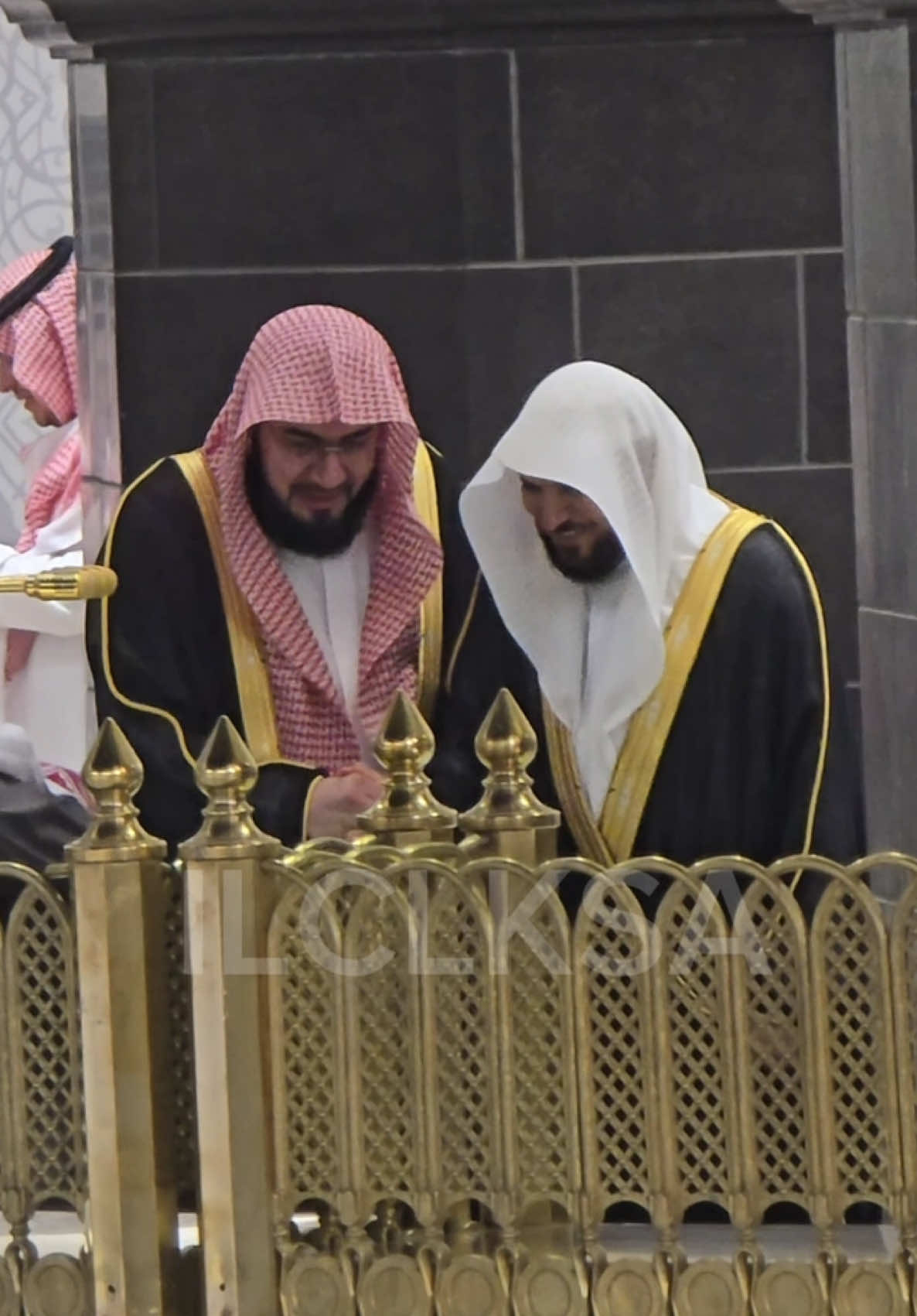 Sheikh Bandar Balelah and Sheikh Maher Al-Muaiqy حفظها الله تعالى  #ilclksa #masjidilharam #mekkah #بندر_بليلة #ماهرالمعيقلي 