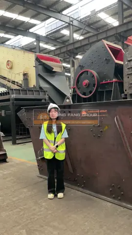 Let me introduce to you a vibration screening machine produced by our factory#Vibratingscreeningmachine#vibratingsandscreeningmachine#vibratingsievingstonemachine #linearvibratingscreen#multi-layervibratingscreen          