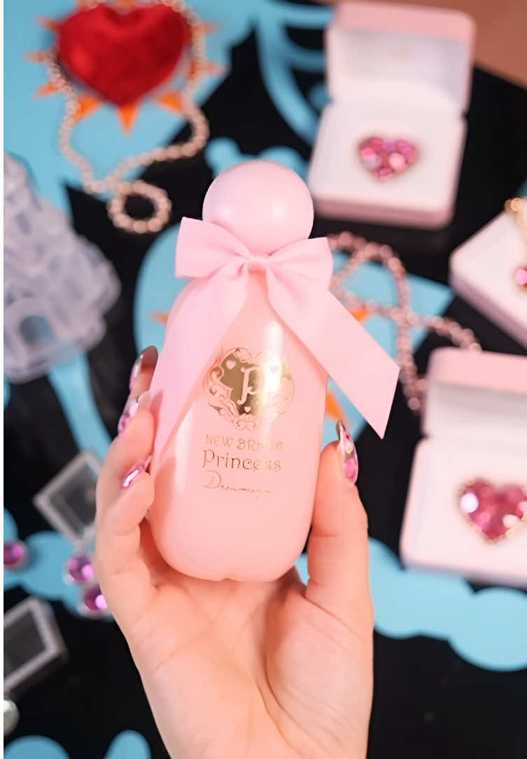 The delicate fragrance changes make people unable to resist the urge to get closer.#perfumelover #perfumeaddict #tiktokshop 