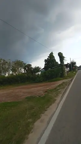 sangka panas hingga petang, rupanya hujan di tenghari...⛈️⛈️ #hujan #hujanrahmat #rezekialam #c70 #justiceforzara  #savepalestine #freepalestine 