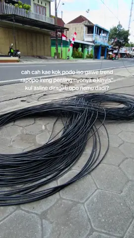 rapopo ireng #rtrwnetindonesia🇮🇩 #internetdaritetangga #amannamedialink #ptamannamedialink #fiberoptic 