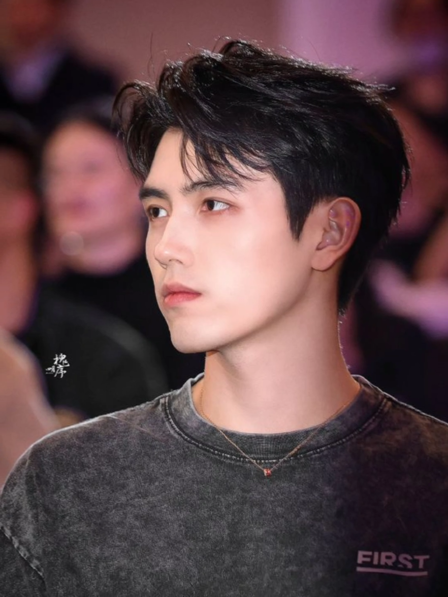 mampus feiyu ganteng banget 🥹🥹 #arthurchen #aktorchina #whendestinybringsthedemon #cdrama #fypシ゚viral 