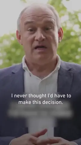 Repost : middleeasteye  “Boycotting the banquet is the one way I can send a message to Donald Trump, and Keir Starmer too.” Liberal Democrat leader Ed Davey announced that he will boycott the state banquet planned for Donald Trump’s visit to the UK next month, in protest of the ongoing humanitarian crisis in Gaza. Davey said he wants to “send a message to Donald Trump” as he believes the US president is the “only man who can stop” Israel’s war on Gaza.