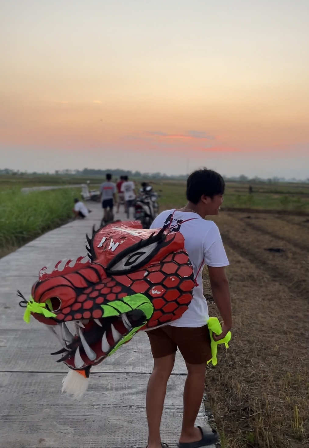 #layangannaga #pati24jam⚡ #fyppppppppppppppppppppppp #sunset 