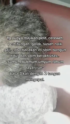 Awal dateng kerumah majikan, jangan kan megang2 kepala ama seperti ini, melihatku pun dia tak sudiiii 🤣 tp masya Allah, sekarang kebalikannya, ama jadi nempell bgt sma aku, dia baikk bgttt, tiap hari dikasih uang, majikan dari awal smpe sekarang emang bnr2 orang baik juga, aku disini dikasih kepercayaan pegang uangg, 5 hari dikasih 5rb NT untuk makan berdua sama ama.. blm lagi kebutuhan ku ditanggung, tiap minggu dibawain keperlua ku sama ama, gajiku gak pernah telat, 5 hari sebelum tanggal.gajian, gaji ku sudah dikasih duluan 🥹🥹 ga nyangka bakal ketemu orang2 baik seperti ini 😭🫶