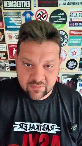 🎉 Sretan rođendan, Pero! 🎂✨ Neue Kraft, neues Lebensjahr – und ein riesiges Danke an alle, die Pero und uns unterstützen, dranzubleiben und weiterhin Hilfe an den EU-Außengrenzen zu leisten. Gerade jetzt, wo die humanitäre Krise an den Außengrenzen immer mehr in den Schatten gerät, wo die FPÖ mit parlamentarischen Anfragen gegen uns vorgeht und Herbert Kickl Pero als „radikalen Asyl-Aktivisten“ beschimpft: Wir brauchen eure Solidarität. 👉 Unterstützt unseren Weg – vielleicht auch mit einem monatlichen Beitrag. Denn jeder noch so kleine Beitrag hilft im Kampf gegen Festung Europa und Festung Österreich. Danke, dass ihr mit uns für Menschlichkeit einsteht! ⬇️🔴 S P E N D E N 🔴⬇️  IBAN: AT20 2011 1842 8097 8400  BIC: GIBAATWWXXX  Kontoinhaber: SOS Balkanroute Verwendungszweck: Spende   ⬇️🔴 P A Y P A L 🔴⬇️  Spenden an: team@sos-balkanroute.at