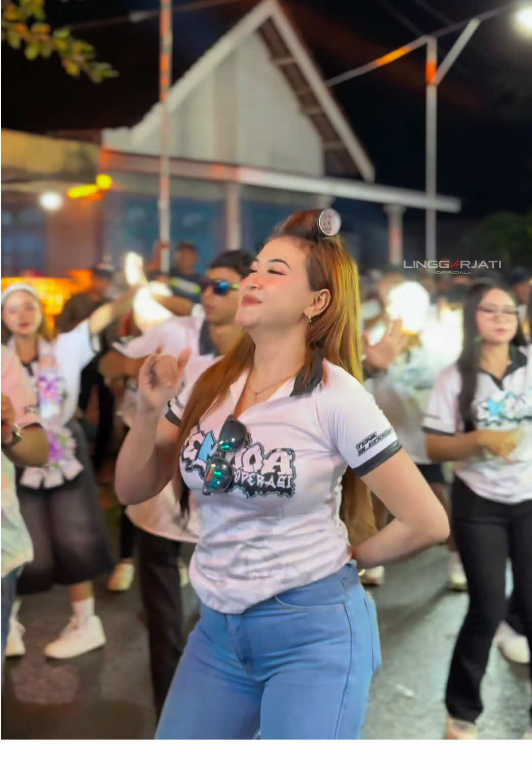 Lagi asik 💃🏻 #fypシ゚ #fyp #karnavalsoundsystem #soundsystem #karnaval2025 @cacadewi🌻 