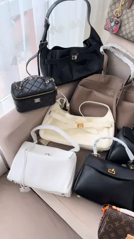 Для замовлення пишіть в Telegram:Instagram/Floranbag там ви можете побачите більше асортименту або 0980305451 👜 #сумка#сумки#сумкаукраїна#сумкиукраїна#сумкаукраїнакупити#сумкаерме#ермес#жіночісумки#жіночасумка#ермес#hermes#hermesbirkin#hermes# #thetotebag #тотбег#thetotebagmarcjacobs#marcjacobs #coach#coachbag#коуч#сумкакоуч#ysl#івсенлоран#chanel#шанель#фенді#fendi#louisvuitton#луї#лв#міуміу#miumiu#dior#діор#christiandior 