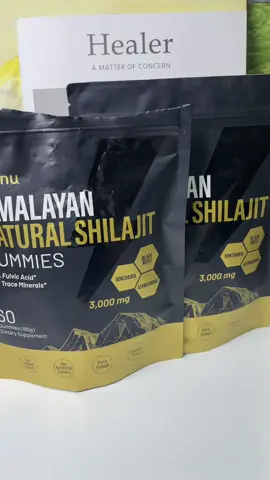 Not only is this packed with minerals that our bodies desperately need, but you get that major energy boost without any caffeine!#vivonu #himalayanshilajit #EnergyBoost #Minerals #Supplement #shilajit #newyearnewaura 