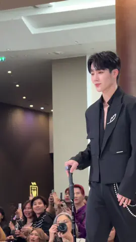 น้องเก่งมากกก ฮืออ🥹 Watsons 29th x War  #WatsonsxWarwanarat #Watsons29thAnniversary #warwanarat #ICONSIAM  #บันเทิงtiktok 