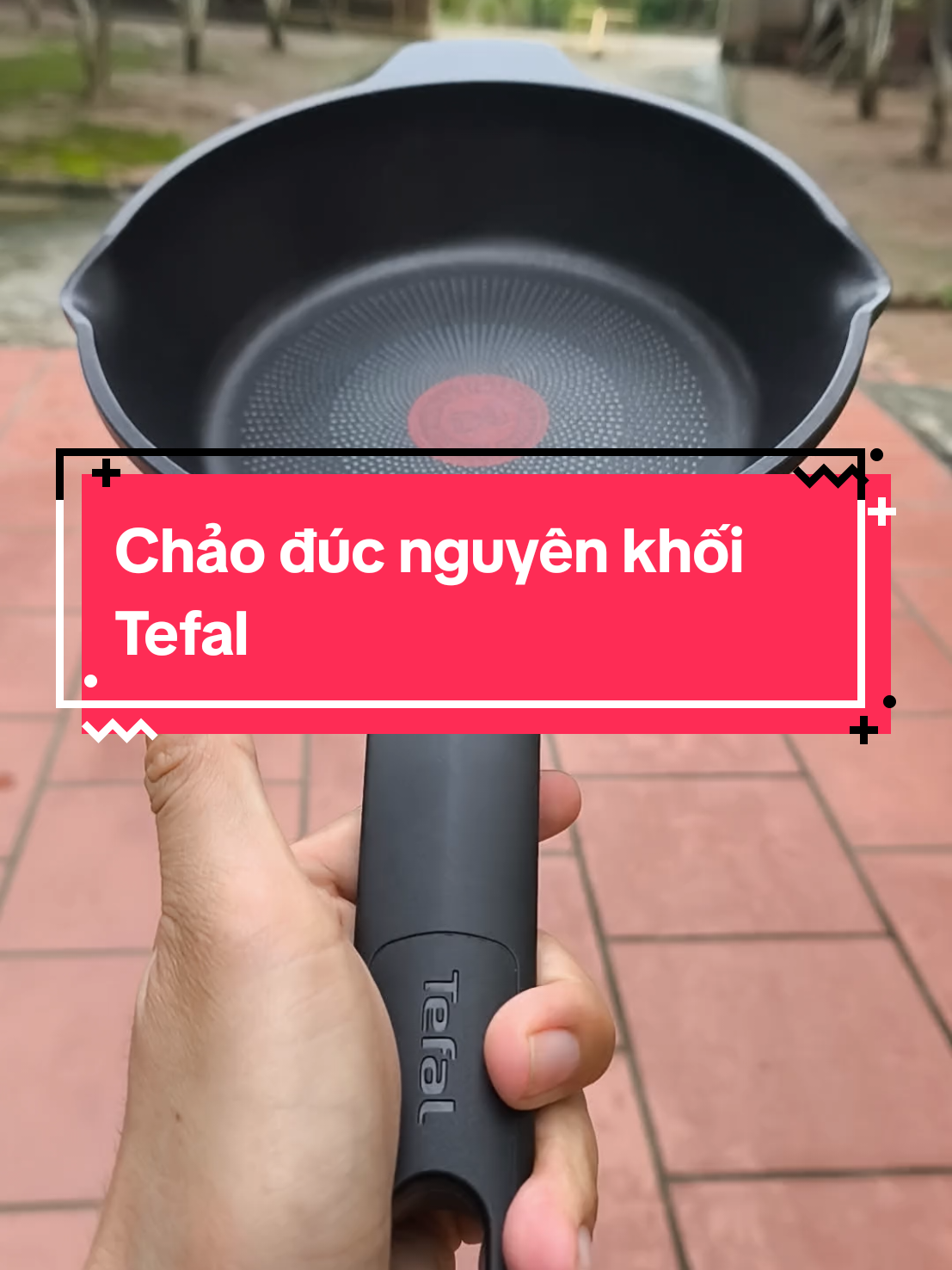 Chảo đúc nguyên khối Tefal. Chảo chống dính Titanium 3X siêu bền  Đun được mọi loại bếp. #dobep #tefal #xuhuong #chaochongdinh 