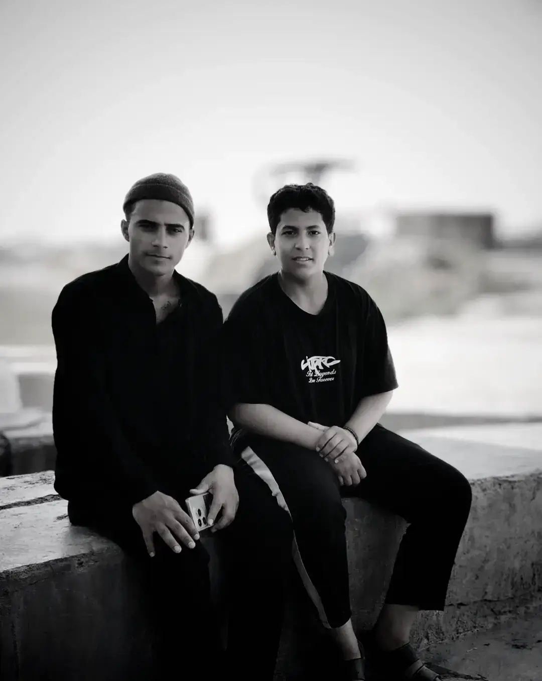 حميد خيي وعلي مشتاقلك عمت عيني الموت الي فاركنه😔💔