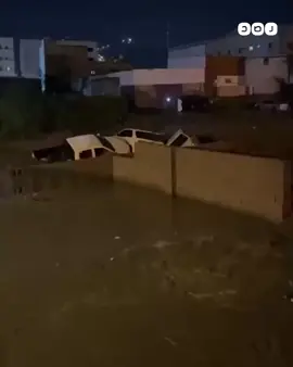 سيول عارمة تجتاح مدينة عسير في السعودية#الفيضانات #climatechange #breakingnews #السعودية #ksa🇸🇦 