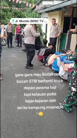 ya Allah tonk orang tuamu Kasihan🥹 belum sampai DPR sampai Polsek Cipayung 🫣 #fyp #videoviral #viraltiktok #jakarta #jaktim 