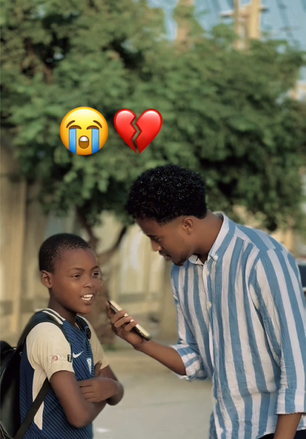 Xariifkan camal waaba taqaanahe mention soo dheh subxanallah😂💔#CapCut #fyp #prank #vidioviraltiktok #somalitiktok @Teim deeq duuliye @mulki maanka @King salman🇸🇴💔 @Miss_gaboh🤍💙💚🫅🏻 