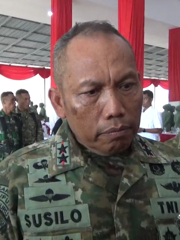 MAYJEN TNI SUSILO PANGDIVIF 2 KOSTRAD SERAH TERIMA JABATAN DANBRIGIF 9/DY KOSTRAD