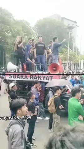 he protest in Pati is gradually expanding, becoming a major local event.  #breakingnews #pati #indonesia