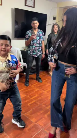 #fypシ゚ #videoviralシ #ñoñomix #bailarin #tendencia2025 