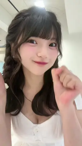 真っ白〜！よごしちゃう(>_<)#夏の学び直しキャンペーン #姫野ひなの #道産子姫野さん #Mooove！ 