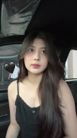 habis di usir satpam 😭 tiap ada yg lewat ketawa jadi fail terus mau cover 😂😂😂😂