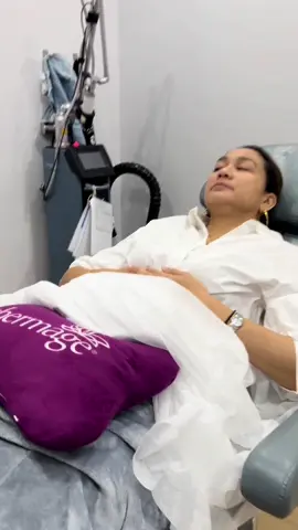 First time here at  @CLEO Aesthetic & skin clinic for my weight loss program. Can’t wait to show you guys the results !  #weightlossprogram #cleoclinic 