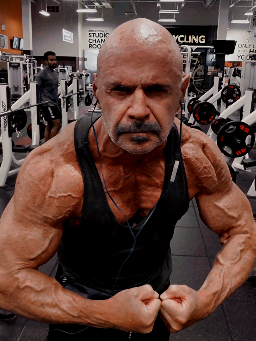 Time to kick ass and beat the age machine at 65 who would think a person could be reborn better than they were before, better, stronger, faster! Follow me to the Arnold Classic. I won't  disappoint! #carnivore #over60bodybuilding #Arnold #bodybuilding #over60 