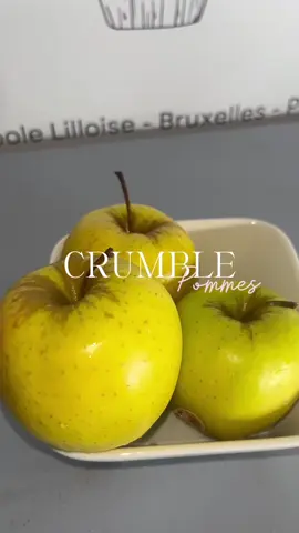 𝐶𝑟𝑢𝑚𝑏𝑙𝑒 𝑎𝑢𝑥 𝑝𝑜𝑚𝑚𝑒𝑠 🍏🤍 #fyp #pourtoii #deliciousfood 