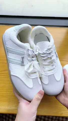 #fyp #xuhuong #giaysneaker 