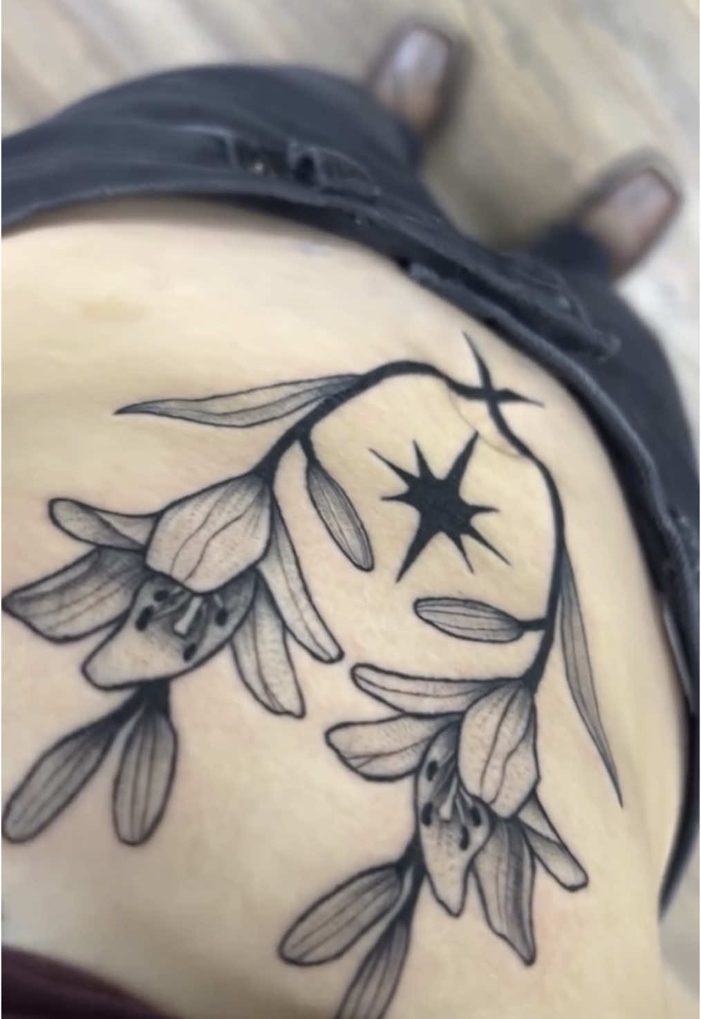 What happens when I get a no show 🤷🏽‍♀️ . . #tattoosouth #tattoosouthcarolina #southcarolinatattoo #columbiatattoo #tattooshop #southcarolina #columbiatattooartist#tattooideas #tattoos #tattooed #tattooing #tattooart #tattooinspo #scartist #southcarolinaink #columbiasc #tattoolife #tattoostudio #inkedup #stink #southernink #columbiatattoos #tattooartists #girlswithink #tattooaddict #inkedlife #tattooedwomen #scbodyart #inkedandsouthern #tattoovibes #columbiascartist
