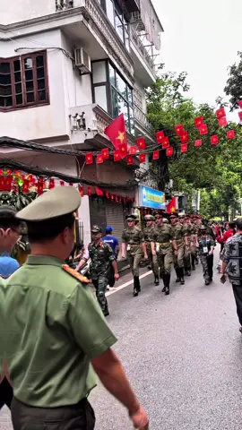 Mấy ảnh ăn gì mà cao vậy 🥹🥹  #a80 #duyetbinh #quockhanh2025 #hanoi #2thang9 