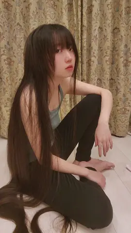 おうちでごろごろしたいよね？ #floorlengthhair  #ロングヘア #タングル公式アンバサダー 