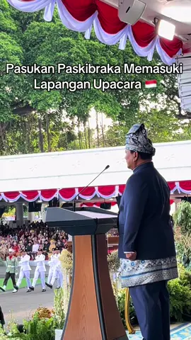 Pasukan Paskibraka memasuki lapangan upacara 🇲🇨 #hutri80indonesia🇮🇩 #upacarapenurunanbendera #fyp #fageforyou #upacaradiistananegara #prabowo #hutrike80 #creatorsearchinsights 