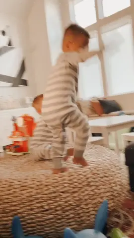Bring happiness to everyone every day #fyp #foryou #funny #funnyvideos #tiktok #babytok #baby #haha #fail #funnyfail 