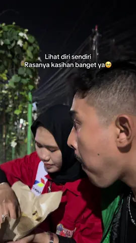 Bekerja dengan level yg sama 