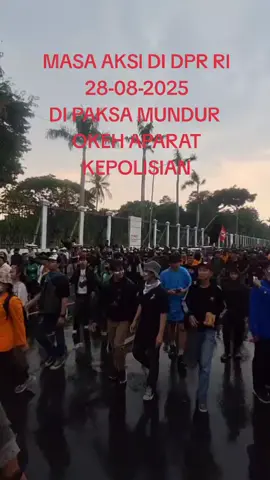 aksi buruh di DPR RI #aksi28082025  #DPRRI  #buruh  #tani  #mahasiswa 