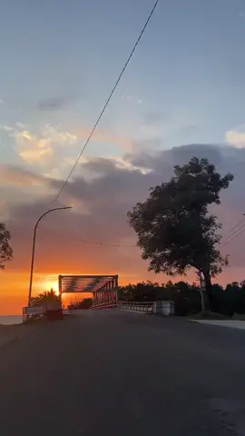 Kolaka dengan sunsetnya☀ #trending #galaustory #kolaka #trandtiktok 