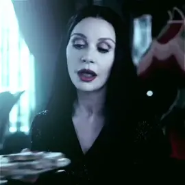 aku pilih mama muda 🤤 #morticiaaddamsedit #catherinezetajones #wednesdayaddams #wednesdayseason2 #fyp  .  . . @mark @elodie. @Jer'smy ♞ @just icha @felice #2 @filmsbyOz @⚘ @𝕯𝖆𝖕 @𝓴𝓵𝓲𝓶 𓄂 ˖ ࣪ 𝓟aw ִ ࣪𖤐 ꪆৎ @𝗞𝗲𝘃𝗶𝗻 ★ @LW4LCL౨ৎ @zhud_ 