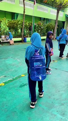 Ini yang terakhir deh 😬😬 MasyaAllah 🔥🥰 #nobagchallenge #karanganyar24jam #jumapolokaranganyar #semarakkemerdekaan #nobagpackday 