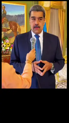 Presidente Nicolás Maduro: Hoy hablé con embajadores de Belarús, Camboya, Costa de Marfil, Hungría y Azerbaiyán para fortalecer la cooperación diplomática. Juntos trazamos objetivos en beneficio de nuestros pueblos, basados en autodeterminación y respeto. ¡Venezuela sigue siendo un país querido en el mundo! #venezuela  #nicolasmaduro 